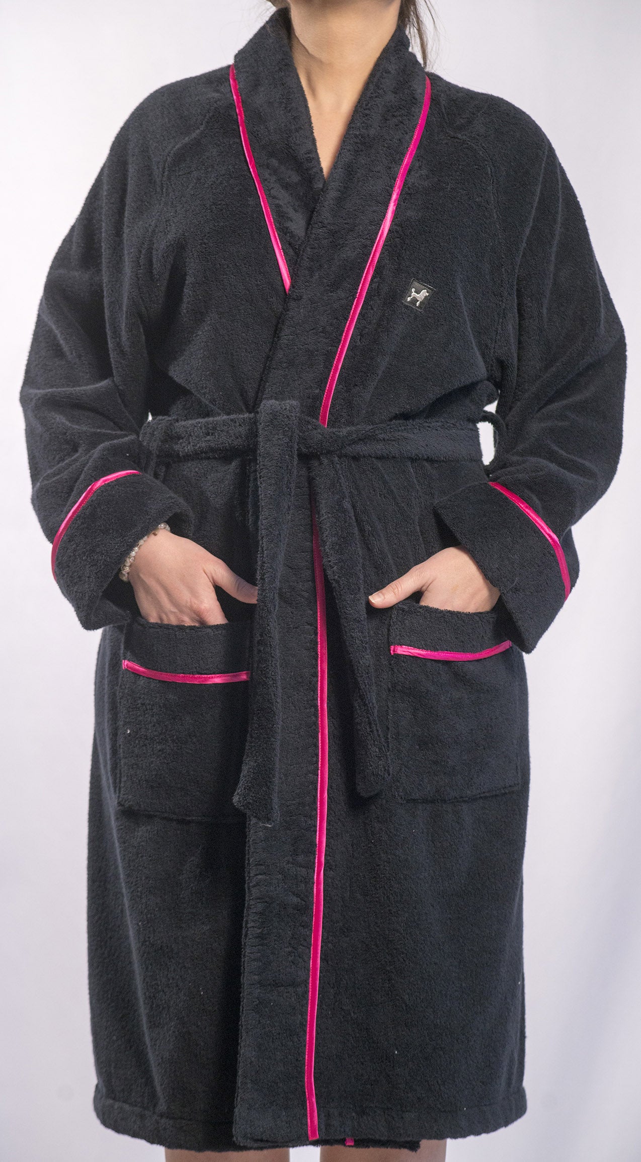 ACCAPPATOIO LUXURY ELEGANT COL. NERO/FUXIA