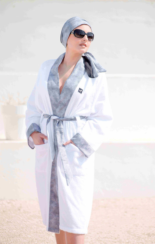 ACCAPPATOIO LUXURY ELEGANT COL. BIANCO/NERO